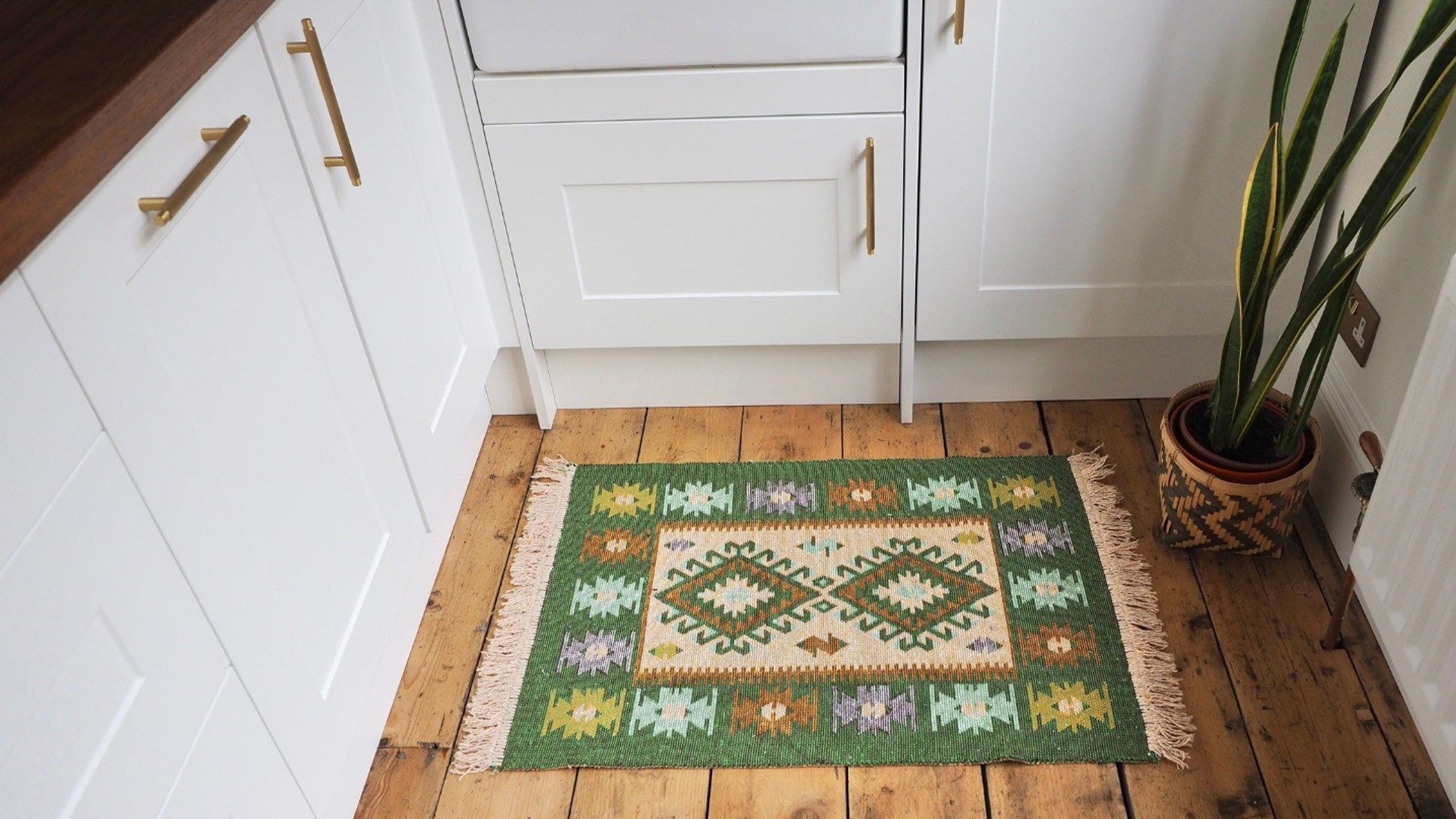 Green Cream Turkish Kilim Area Rug / Turkish Rug / Ikat Rug / Aztec Rug / Boho Rug / Reversible Rug / Kilm Rug / Washable Rug /diamond